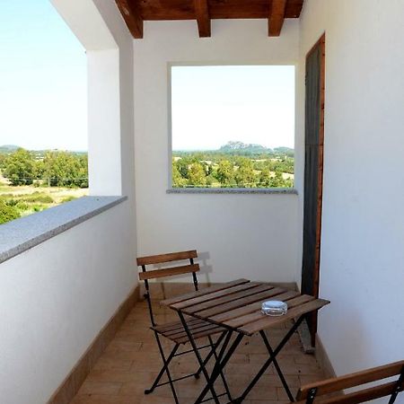 B&B Il Mirto Di Paola Torpè Exteriör bild