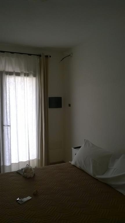 B&B Il Mirto Di Paola Torpè Rum bild