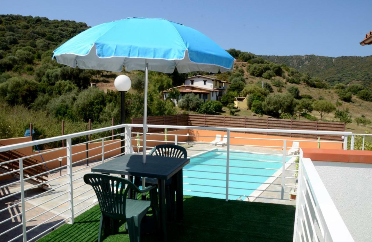 B&B Il Mirto Di Paola Torpè Exteriör bild